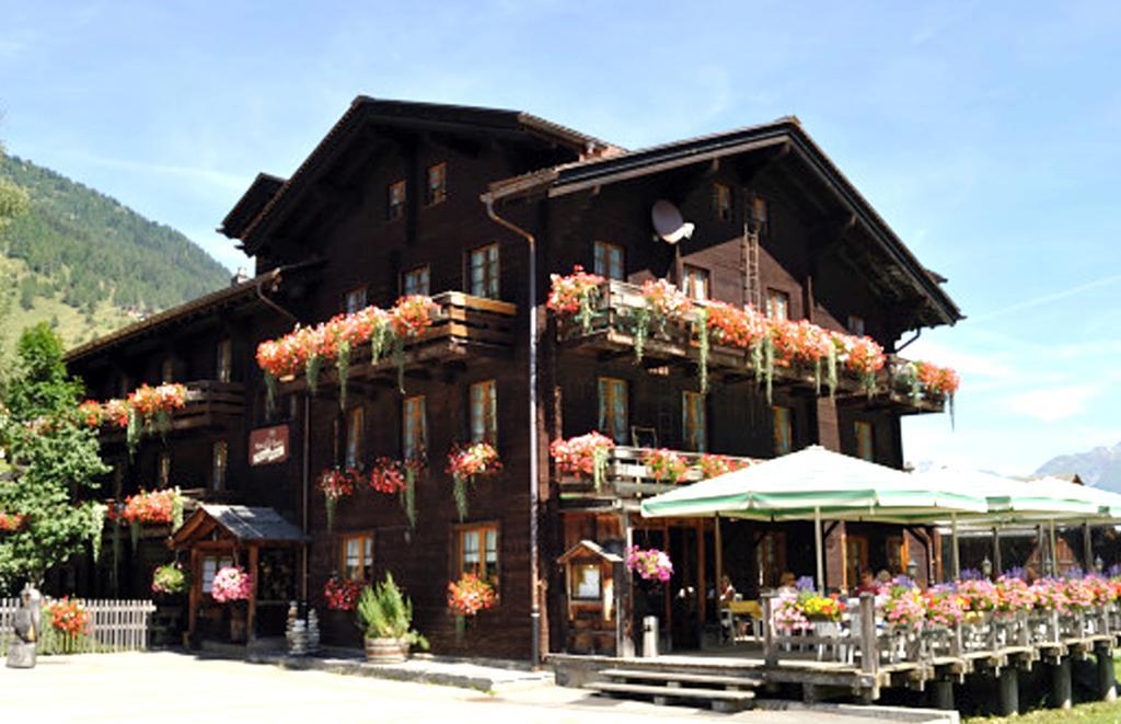 Swiss Lodge Joopi Reckingen Buitenkant foto